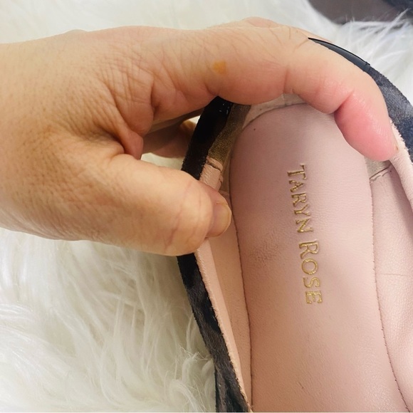 Taryn Rose Womens Animal Print Loafers Size: 5M - Picture 7 of 8